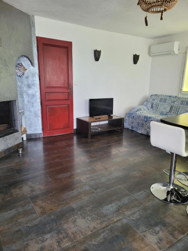 Cabanes Des Aresquiers Frontignan Exteriér fotografie